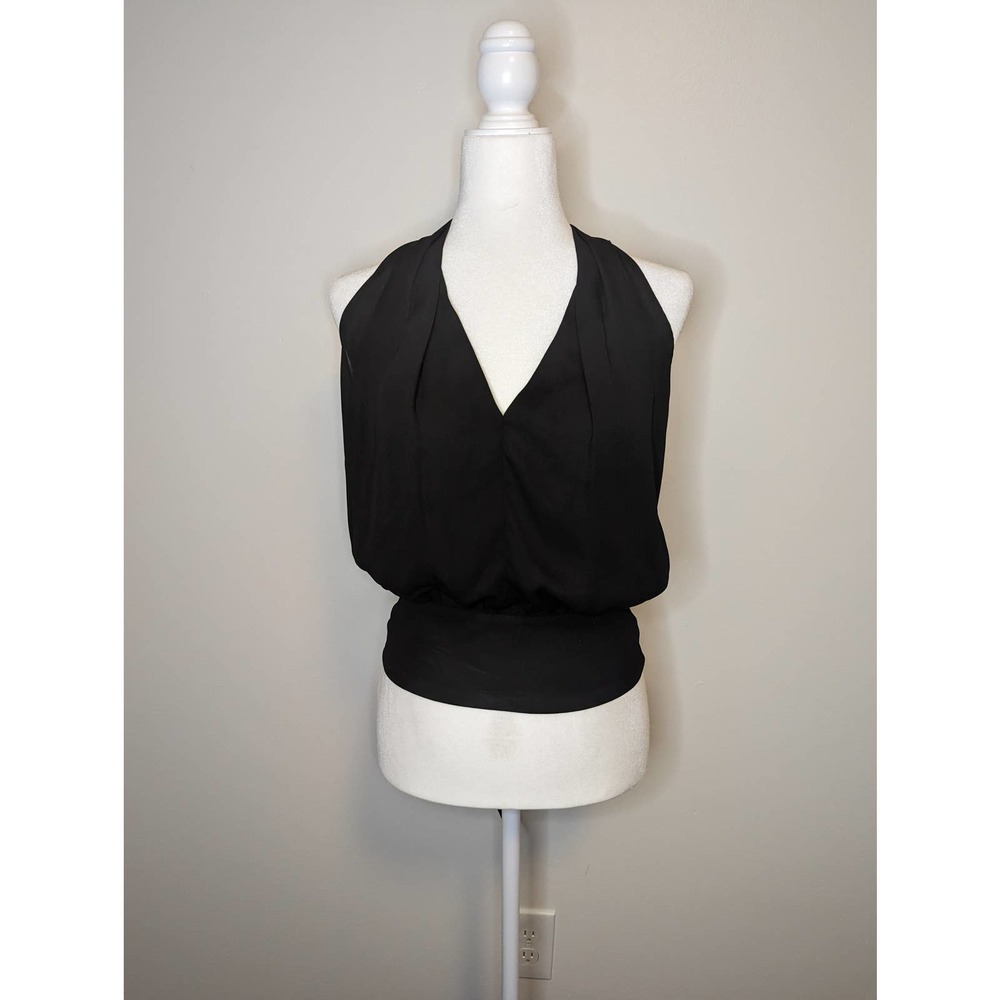 Black sleeveless top - New with tags. Size M.